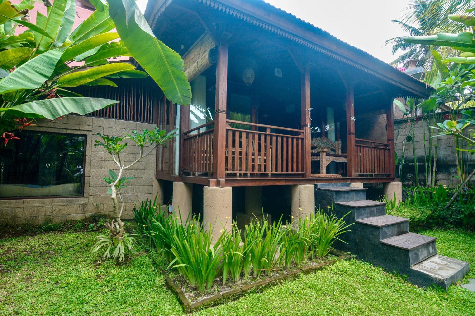 The Banana'S Kumbe Villa Tampaksiring Exterior photo