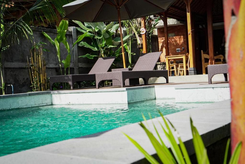 The Banana'S Kumbe Villa Tampaksiring Exterior photo